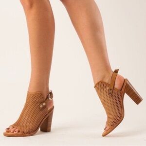 Rag and Bone Wyatt Perforated Leather Sandal